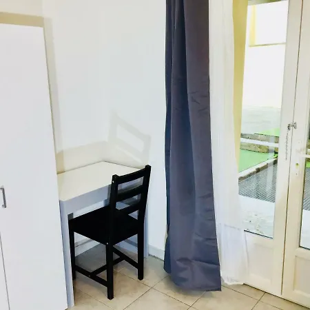 Apartament Bigorra Centre Le Sanctuaire La Grotte , Parking