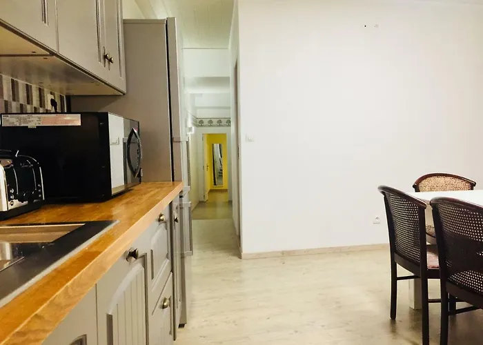 Bigorra Centre Le Sanctuaire La Grotte , Parking Apartment Lourdes