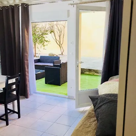Bigorra Centre Le Sanctuaire La Grotte , Parking Apartment Lourdes
